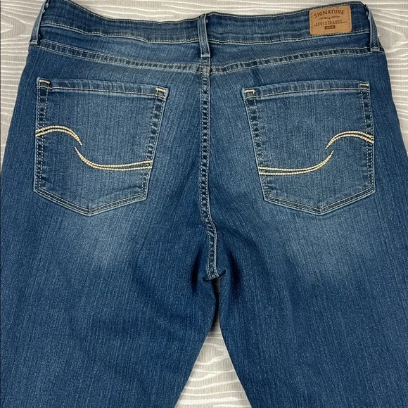 Levi’s Strauss Signature Gold Mid-Rise Skinny Ladies Jeans 30w Pre Owned - Picture 8 of 12